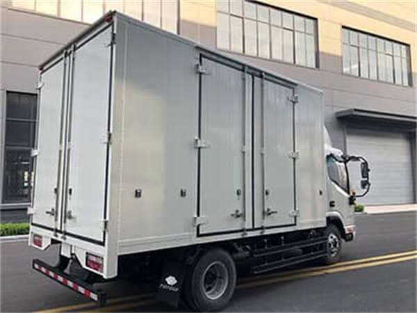 CFRT纖維(wei)熱複合闆(pan)替代汽車(chē)傳統鋼構(gou)減重