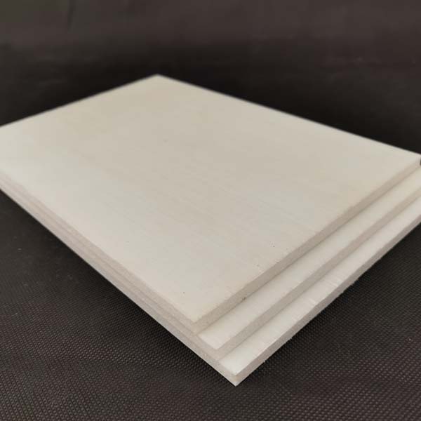 如何選(xuǎn)購建築(zhù)模闆？好(hao)的建築(zhù)模闆應(ying)該滿足(zú)哪些要(yao)求？